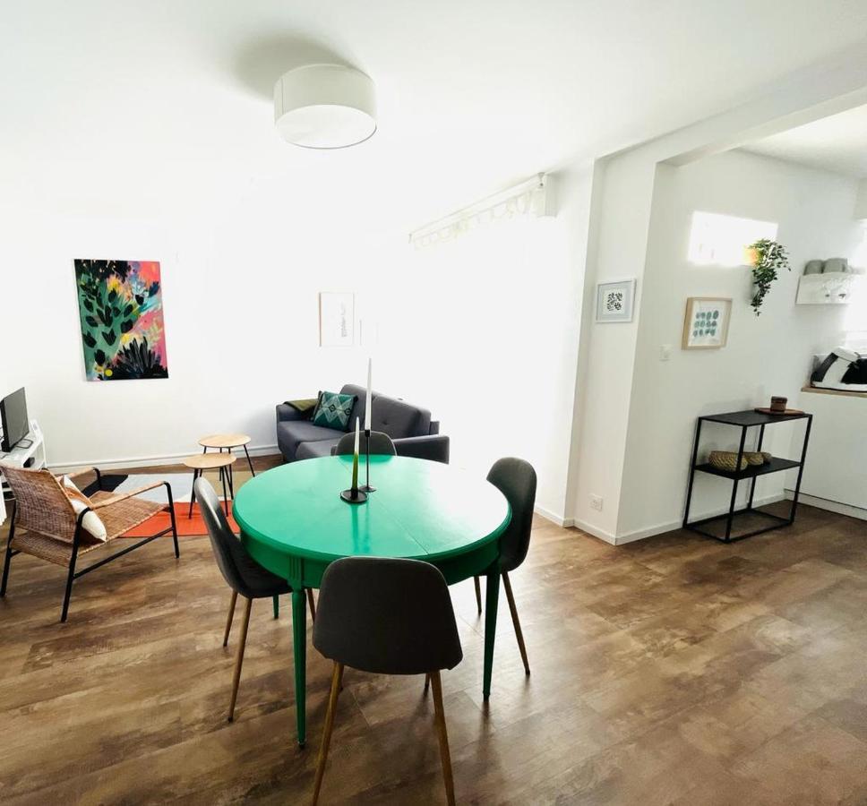Au Perron Avec Garage Et Balcon A Ribeauville Exterior foto